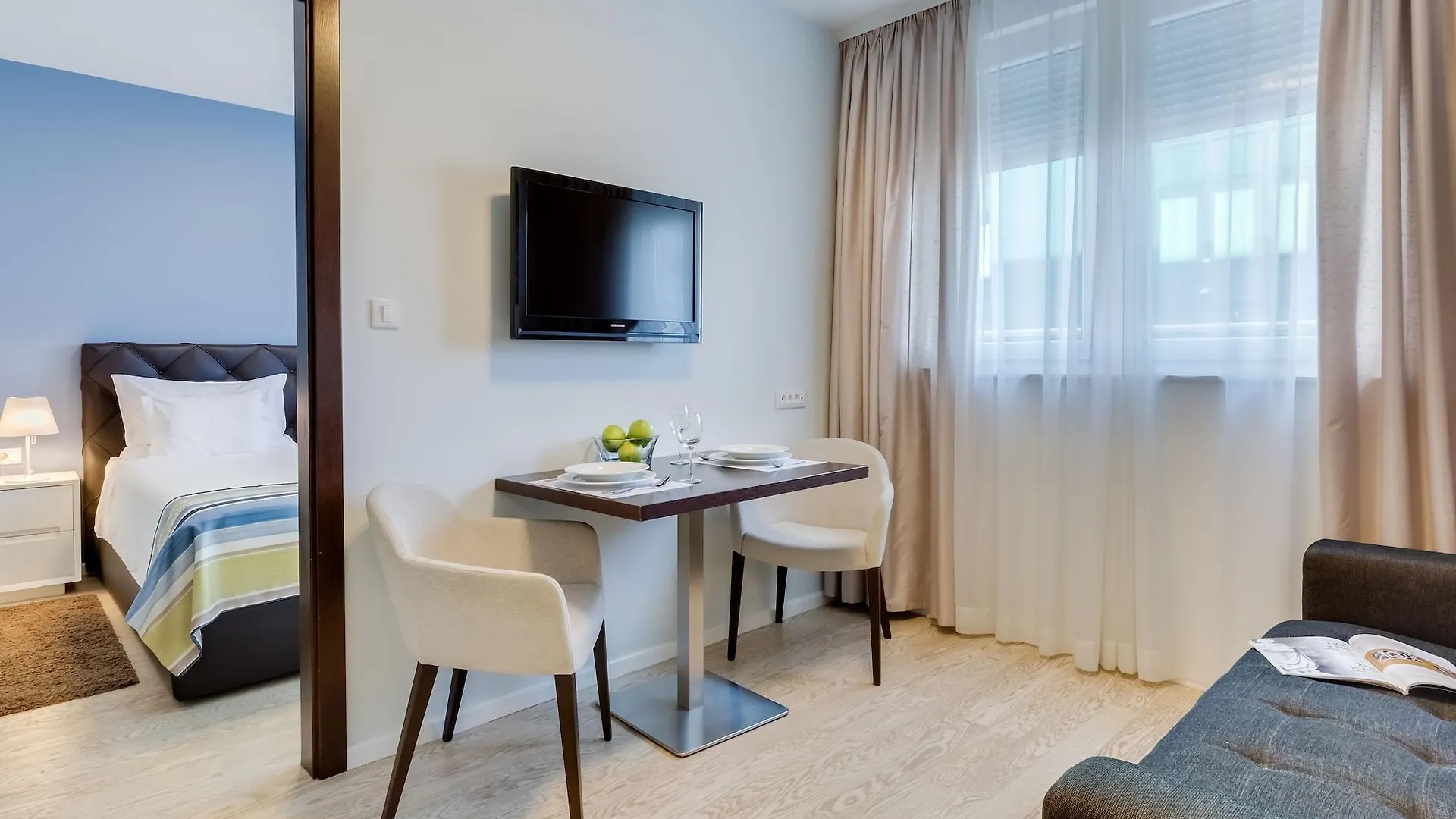 Bb Residence Split Bed & Breakfast