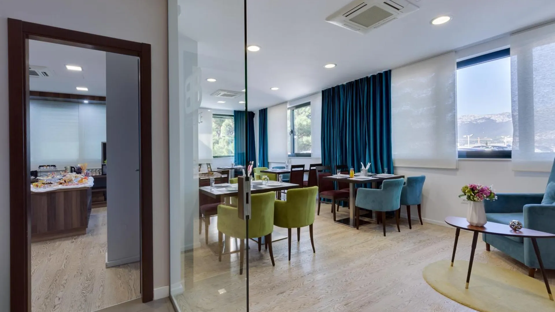 Bb Residence Split Bed & Breakfast