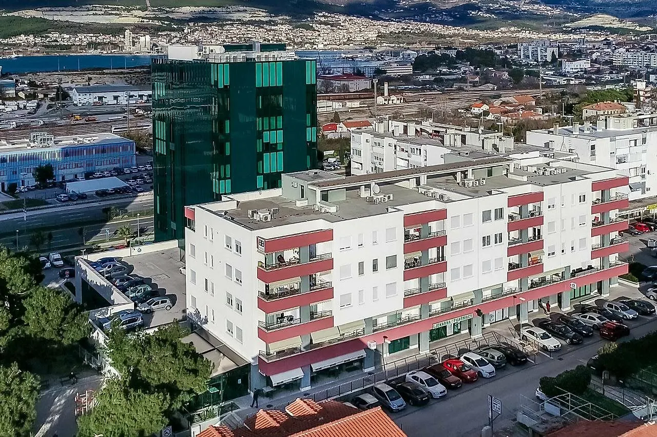 Bb Residence Split 4*,